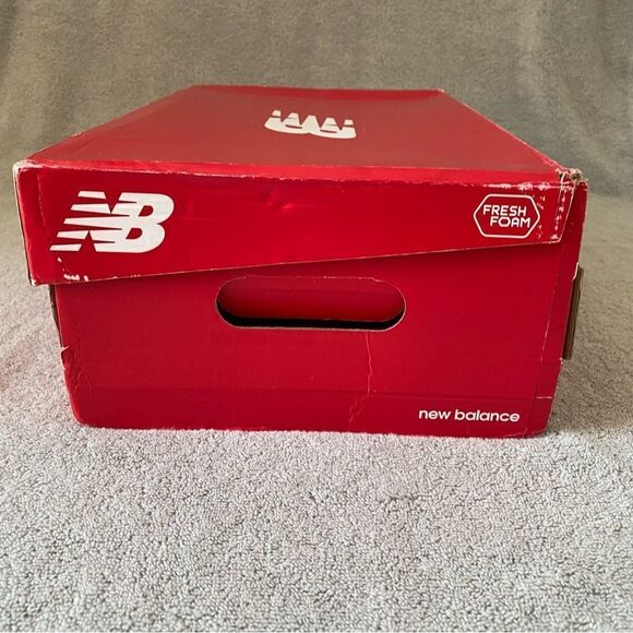 New Balance Shoes Womens 13 D Gray Purple 1080v13 Wide Running Sneakers W1080Z13 - Picture 11 of 12